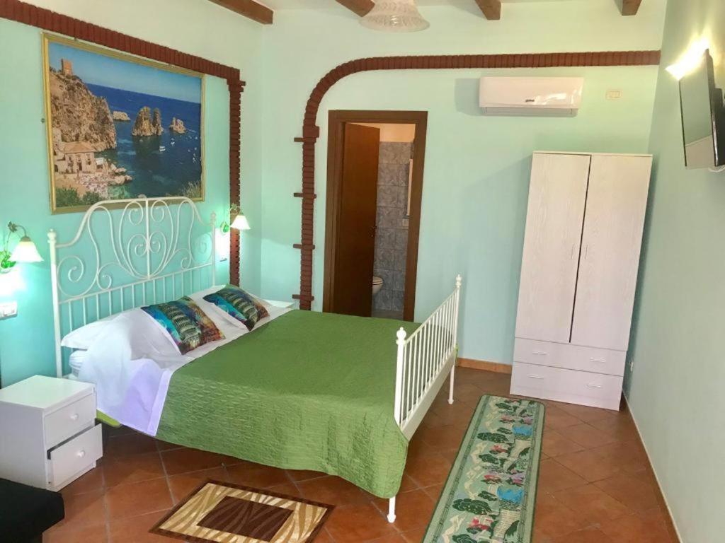 B&B Teodora Gaggi Extérieur photo